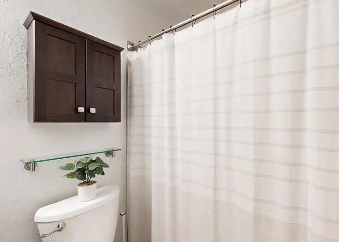 Ferienhaus Hike, Fish & Relax: Townhome W/ Patio! *